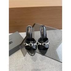 Balenciaga Slippers